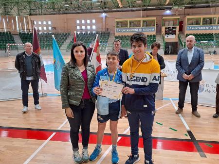 Imagen Las Escuelas Deportivas de la Diputación destacan en las finales provinciales de Fútbol Sala, Tenis de Mesa y Bádminton