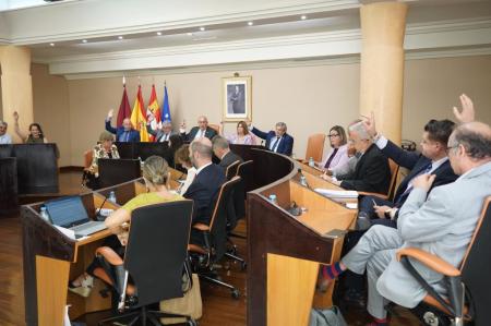 Imagen El Pleno de la Diputación de Segovia aprueba una modificación presupuestaria de un millón de euros para atender la subida del precio de los carburantes, los alimentos y suministros energéticos en las residencias y en el SPEIS